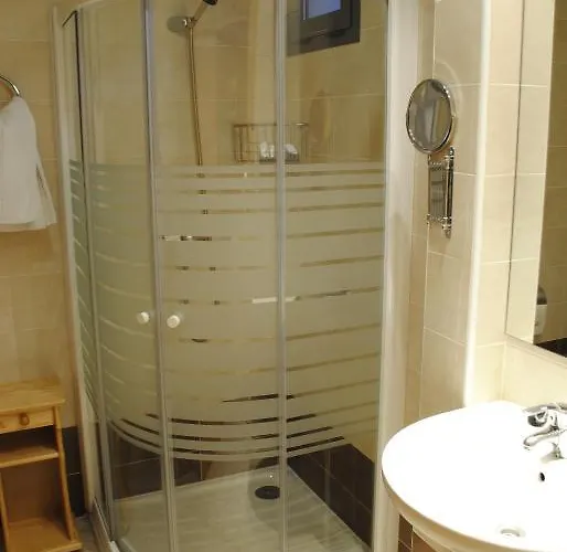 Alegría Banos De Montemayor