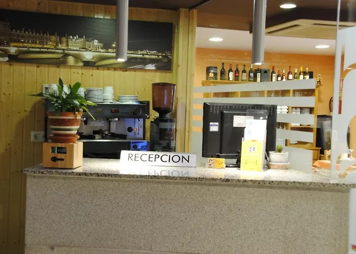 Alegría Banos De Montemayor